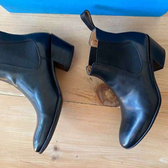 Fluevog Passage Cairo Classic Chelsea Boot - Picture 9 of 12